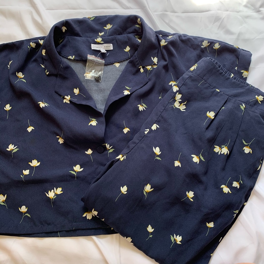2 piece set